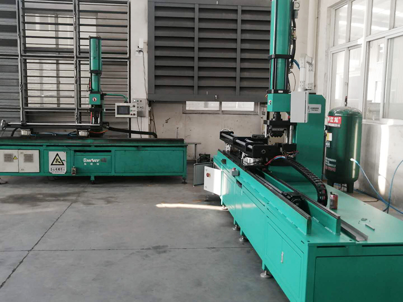 生產(chǎn)設(shè)備